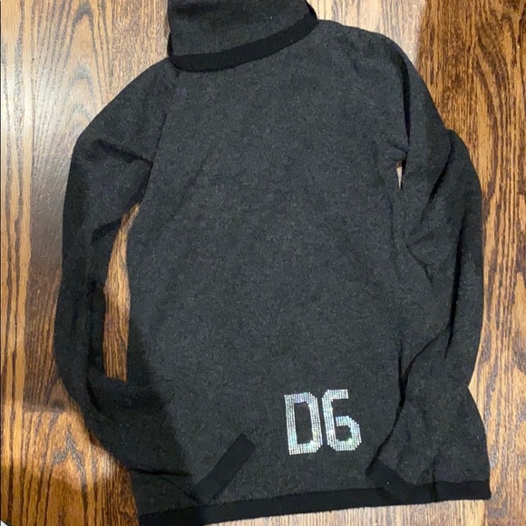 100% authentic dolce& Gabbana cashmere turtleneck - Picture 3 of 13